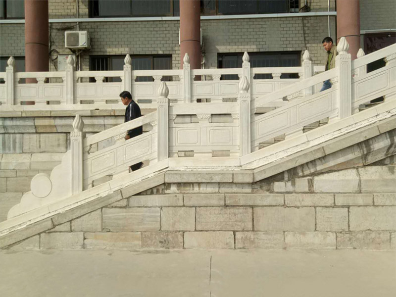 石栏杆