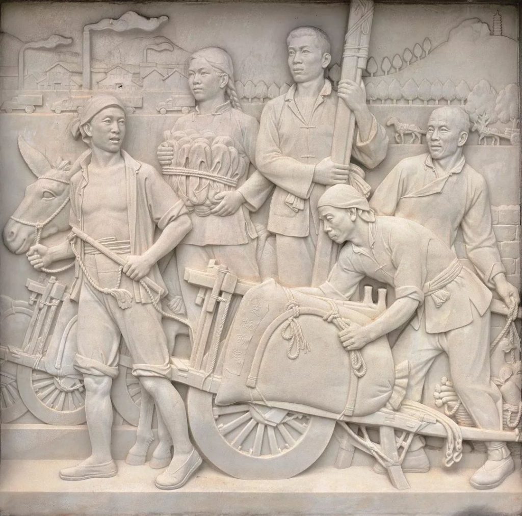 高校抗日爱国浮雕壁画厂家怎么设计制作