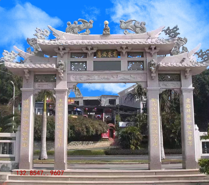 农村牌坊雕刻花纹样式和景区石牌楼石雕大门雕刻图片