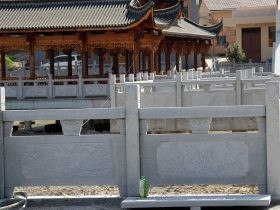 景区桥栏杆_河道护栏设计怎么和景观融合