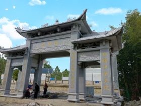 广东新农村进村大门牌坊门楼的吉祥文化