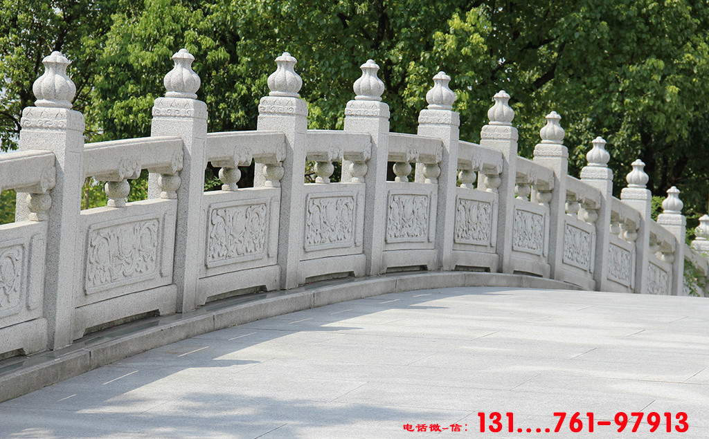 桥栏杆