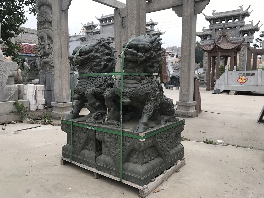 麒麟石像